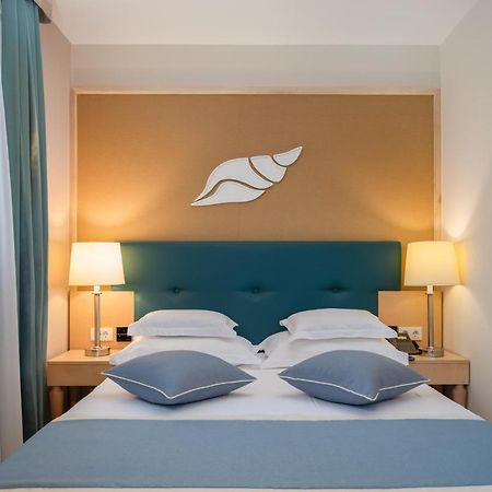 Aparthotel Flora ทูแชพี ภายนอก รูปภาพ