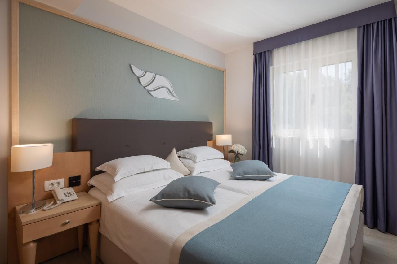 Aparthotel Flora ทูแชพี ภายนอก รูปภาพ