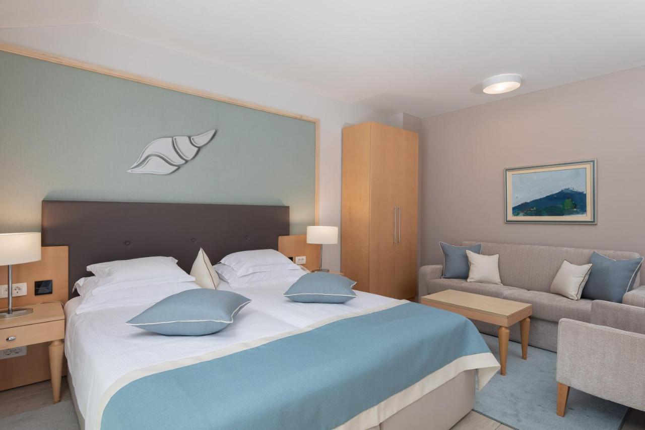 Aparthotel Flora ทูแชพี ภายนอก รูปภาพ